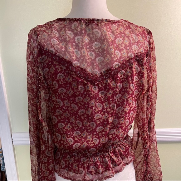 American Eagle Top - Picture 2 of 6